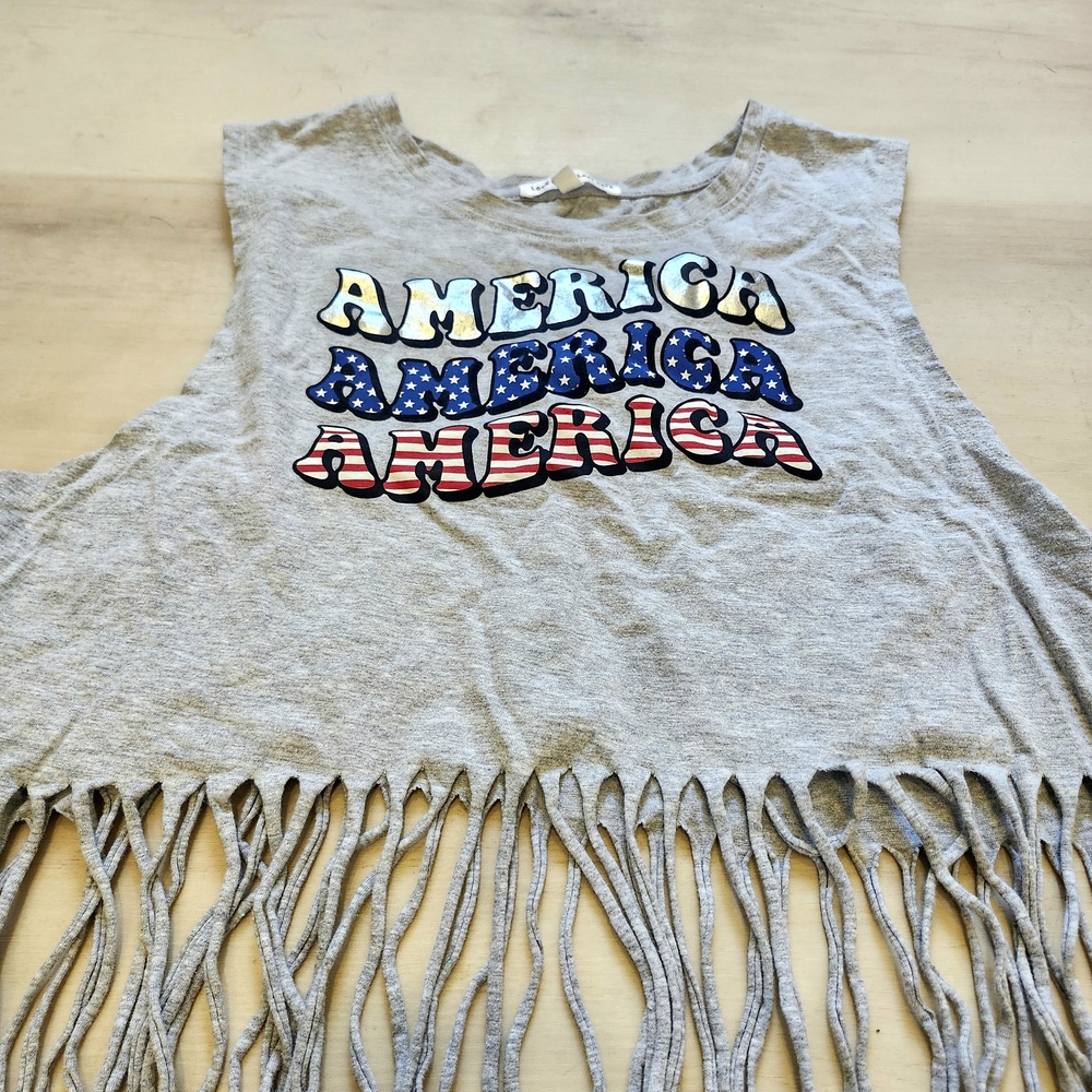 Love & Lazy Days | NWOT Girls' Gray 'AMERICA' Fringe Cropped Tank Top